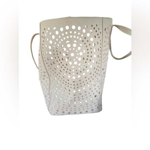 Bath and Body Works Tote Bag NWT - Picture 2 of 9